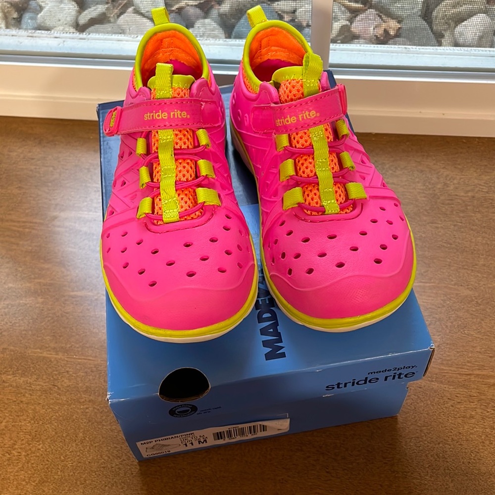 Stride Rite Phibian Girls Shoe